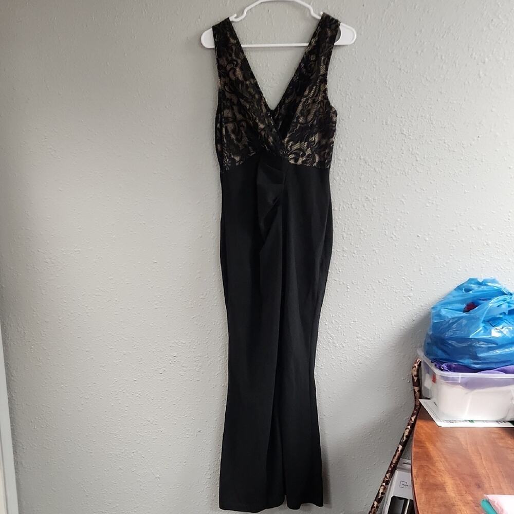 SHEIN Black and Cream Lace Detail Garment